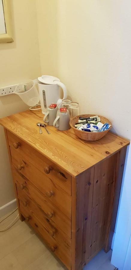 Juniper Berry Hotel Southampton Room photo